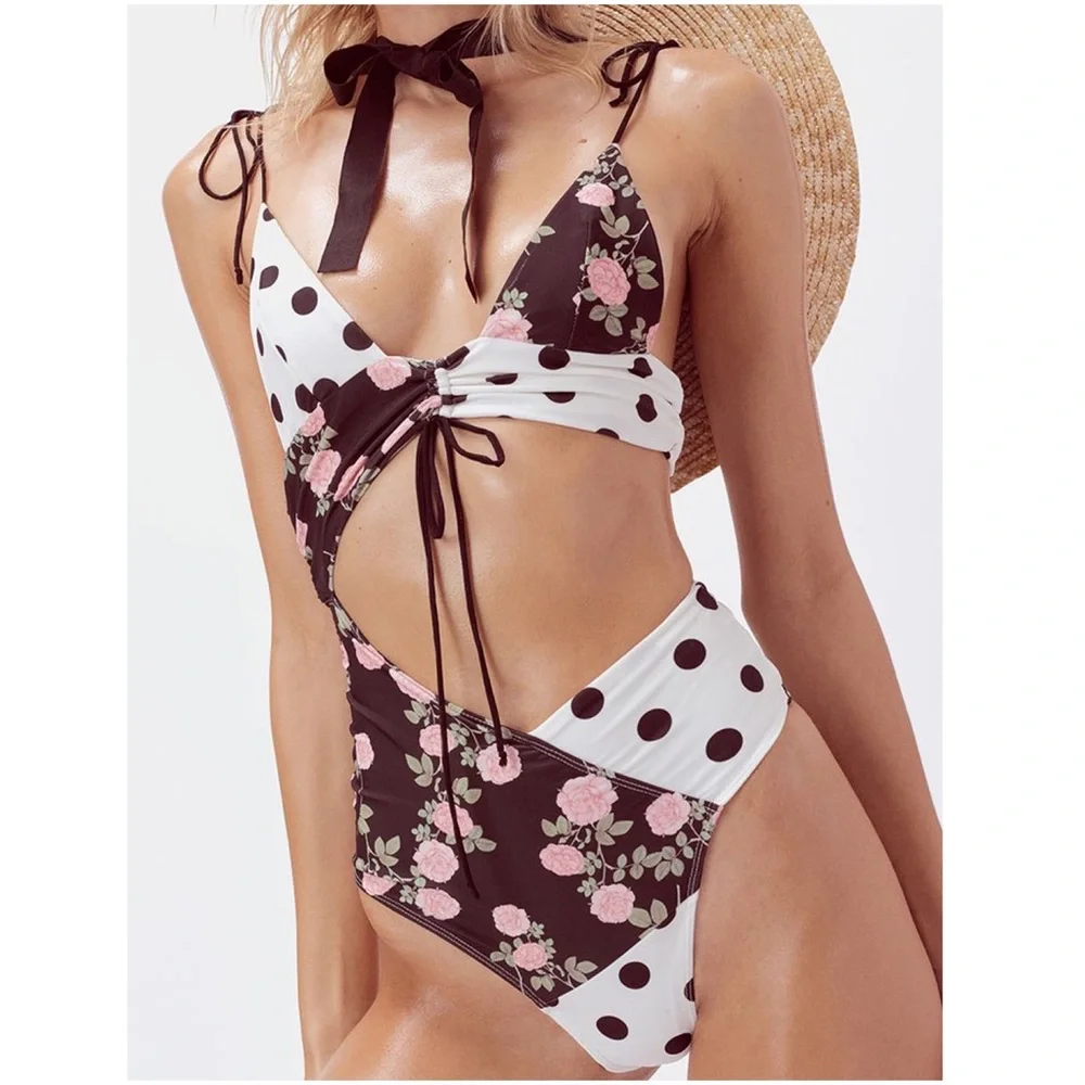 FOR LOVE & LEMONS Neapolitan One Piece Swim - Noir Roses